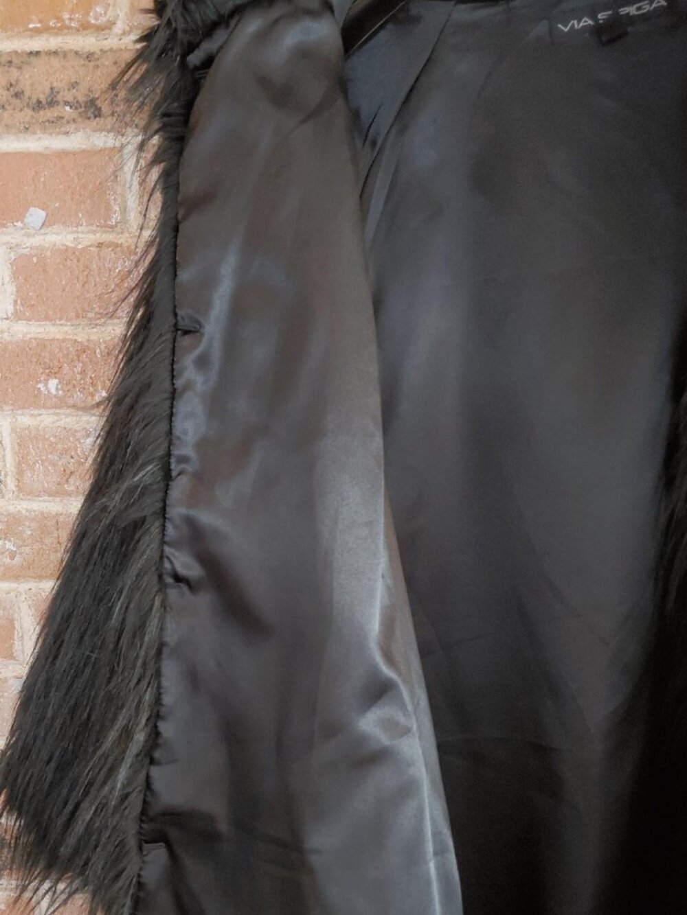 Via Spiga Black Shaggy Faux Fur 3/4 Length Jacket - Picture 4 of 5